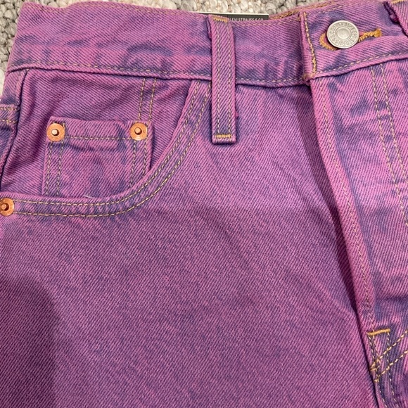 NWT Levi's 501 Premium Mini Shorts  Fringe Button Fly  in Purple Dye Size 23 - Picture 3 of 13